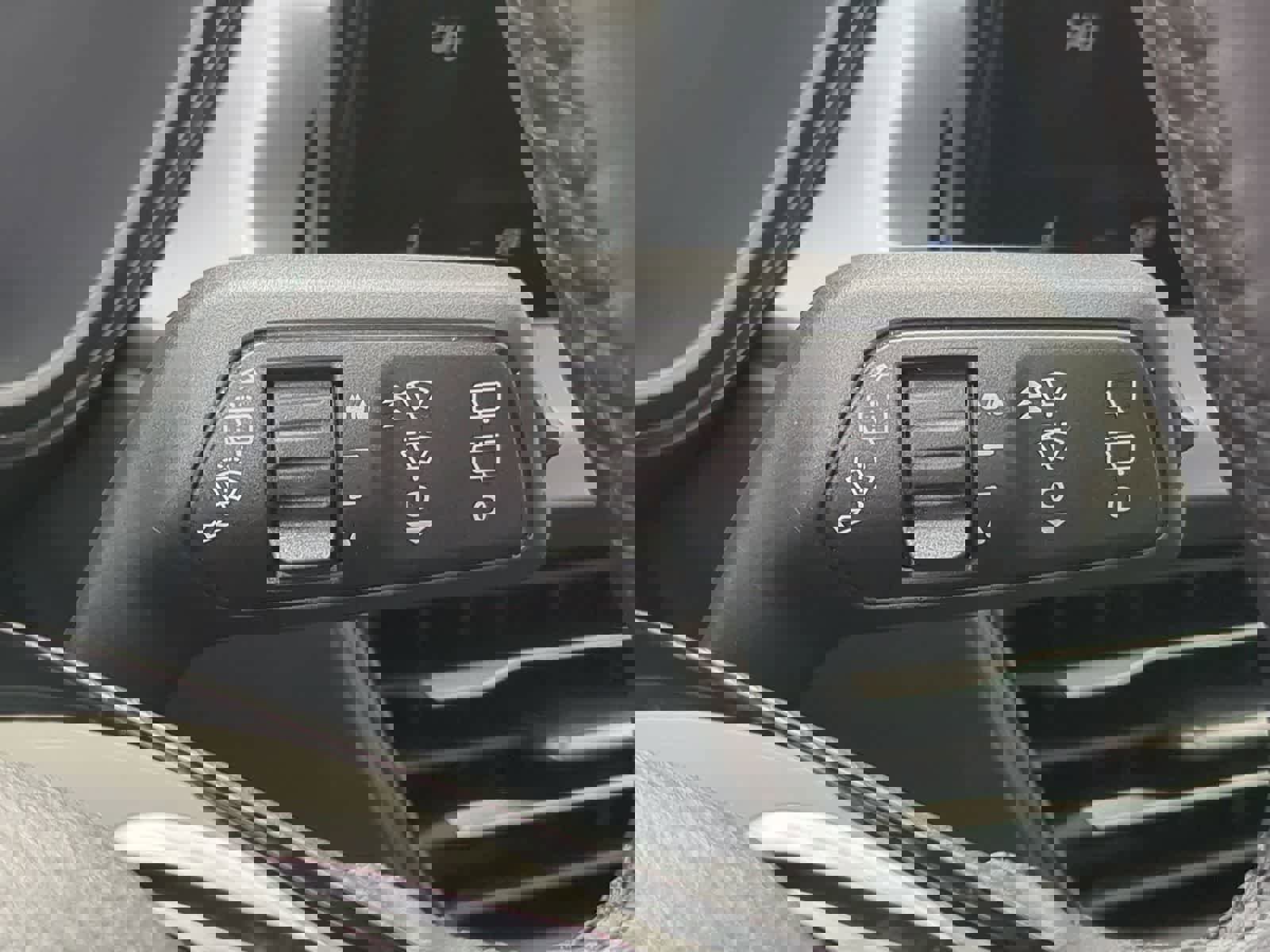 Used 2024 Ford Escape Active w/ Tech Pack #2 image 25