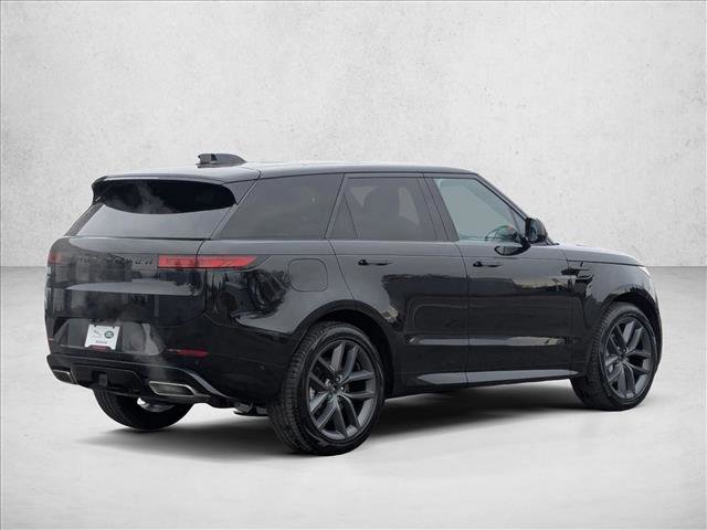 New 2026 Land Rover Range Rover Sport Dynamic SE image 2