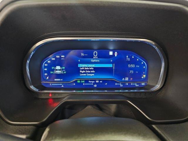 Used 2022 Chevrolet Tahoe Z71 w/ Z71 Off-Road Package AWD/4WD image 13