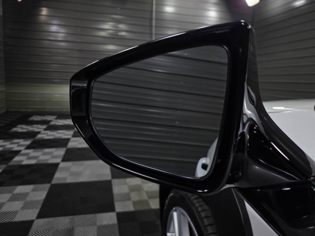 Used 2019 Lexus UX 250h w/ Premium Package image 40