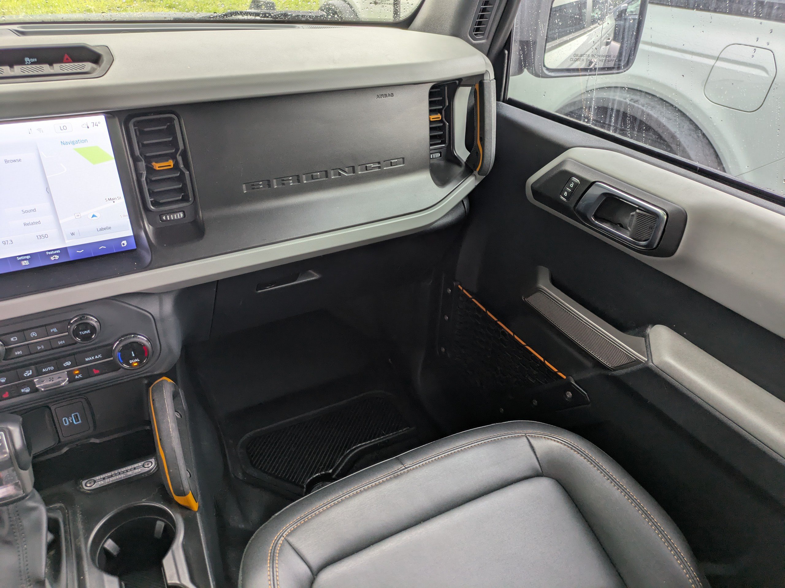 Used 2022 Ford Bronco Badlands AWD/4WD image 16