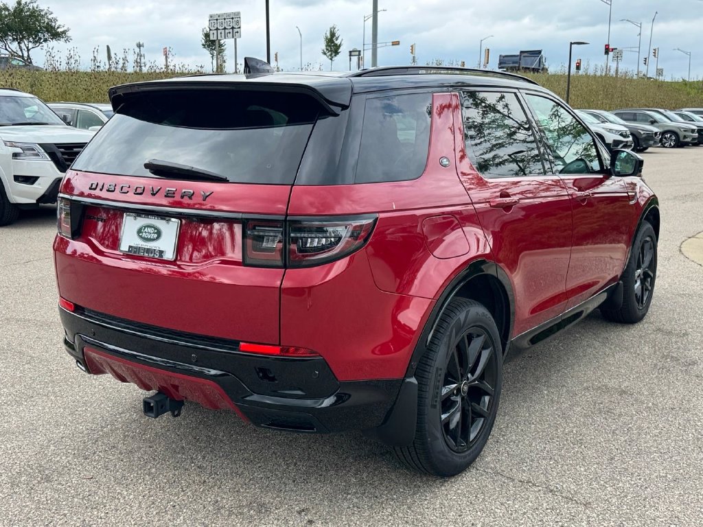 Certified 2025 Land Rover Discovery Sport Dynamic SE AWD/4WD image 4