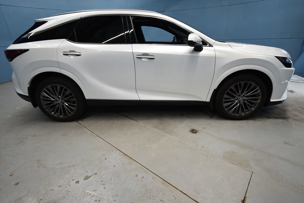 Used 2024 Lexus RX 350 w/ Convenience Package image 32