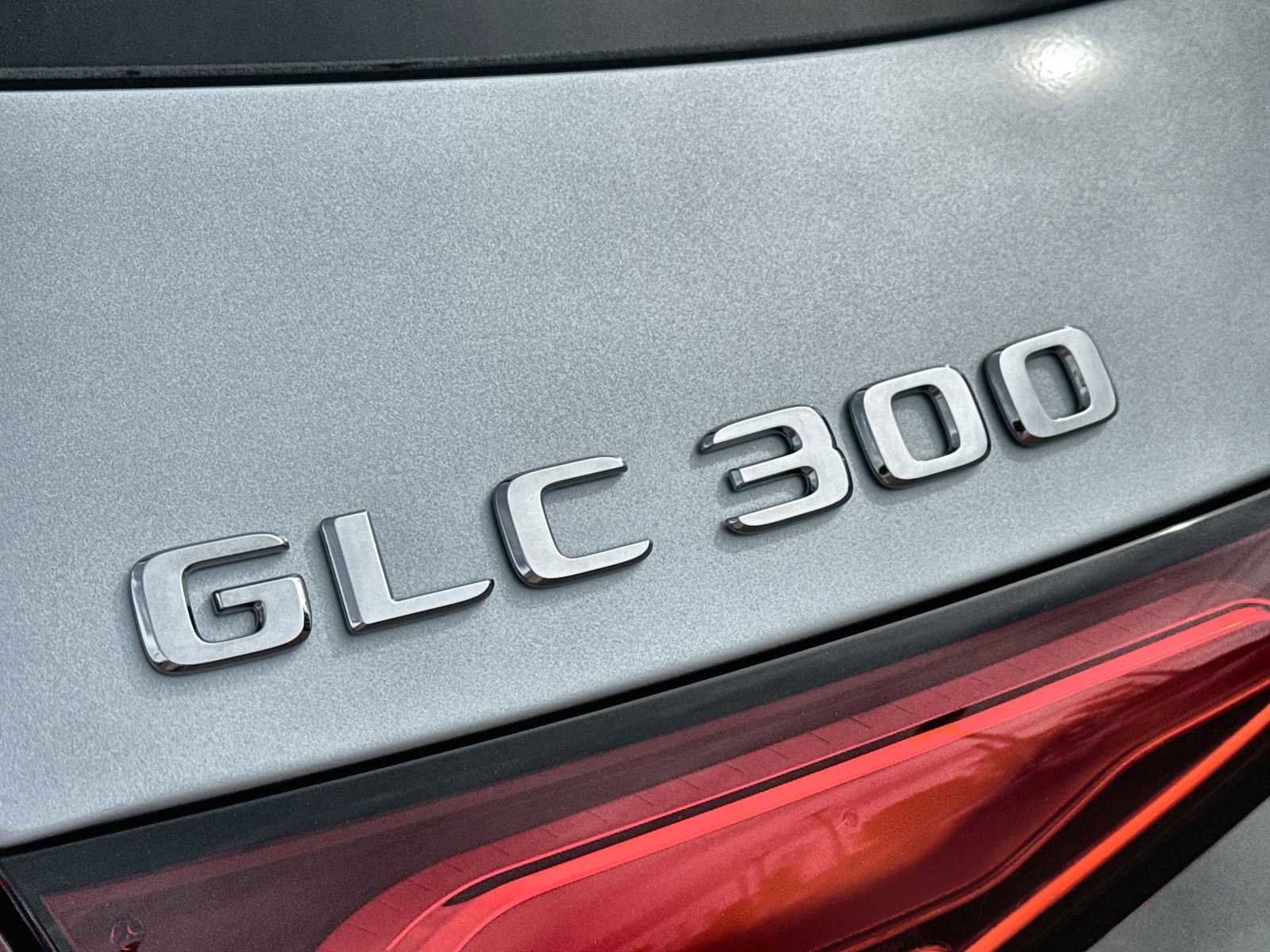 New 2026 Mercedes-Benz GLC 300 image 15