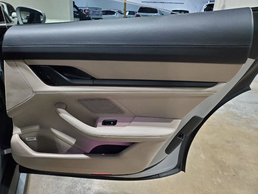 Used 2020 Porsche Taycan Turbo image 23