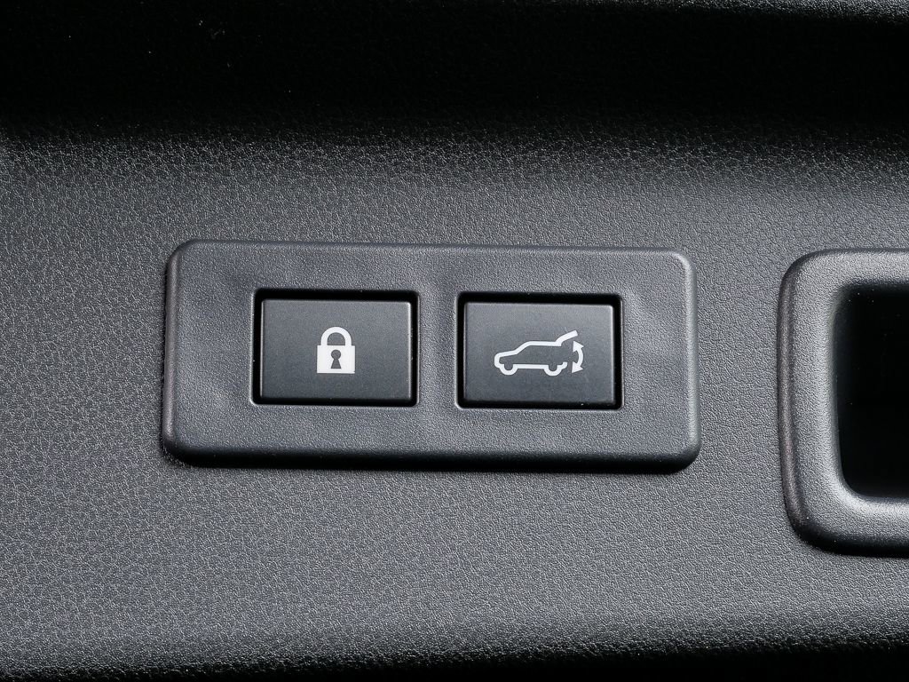 Used 2025 Subaru Forester Limited w/ Popular Package #1 image 31