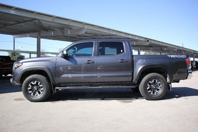 Used 2022 Toyota Tacoma 4x4 Double Cab image 4