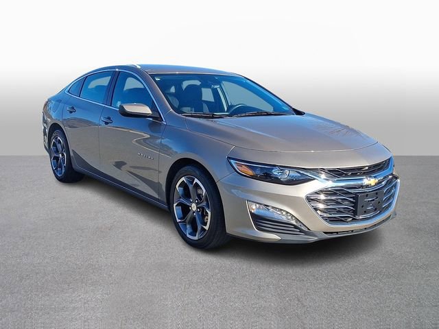 Used 2024 Chevrolet Malibu LT image 3