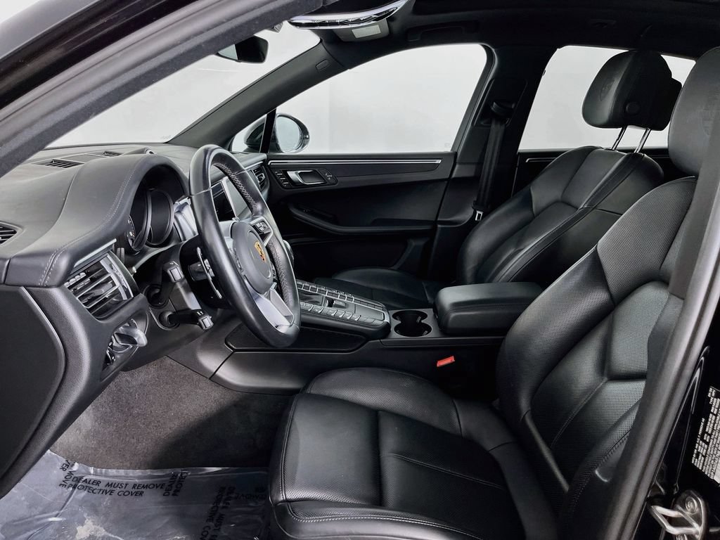 Used 2021 Porsche Macan GTS AWD/4WD image 31