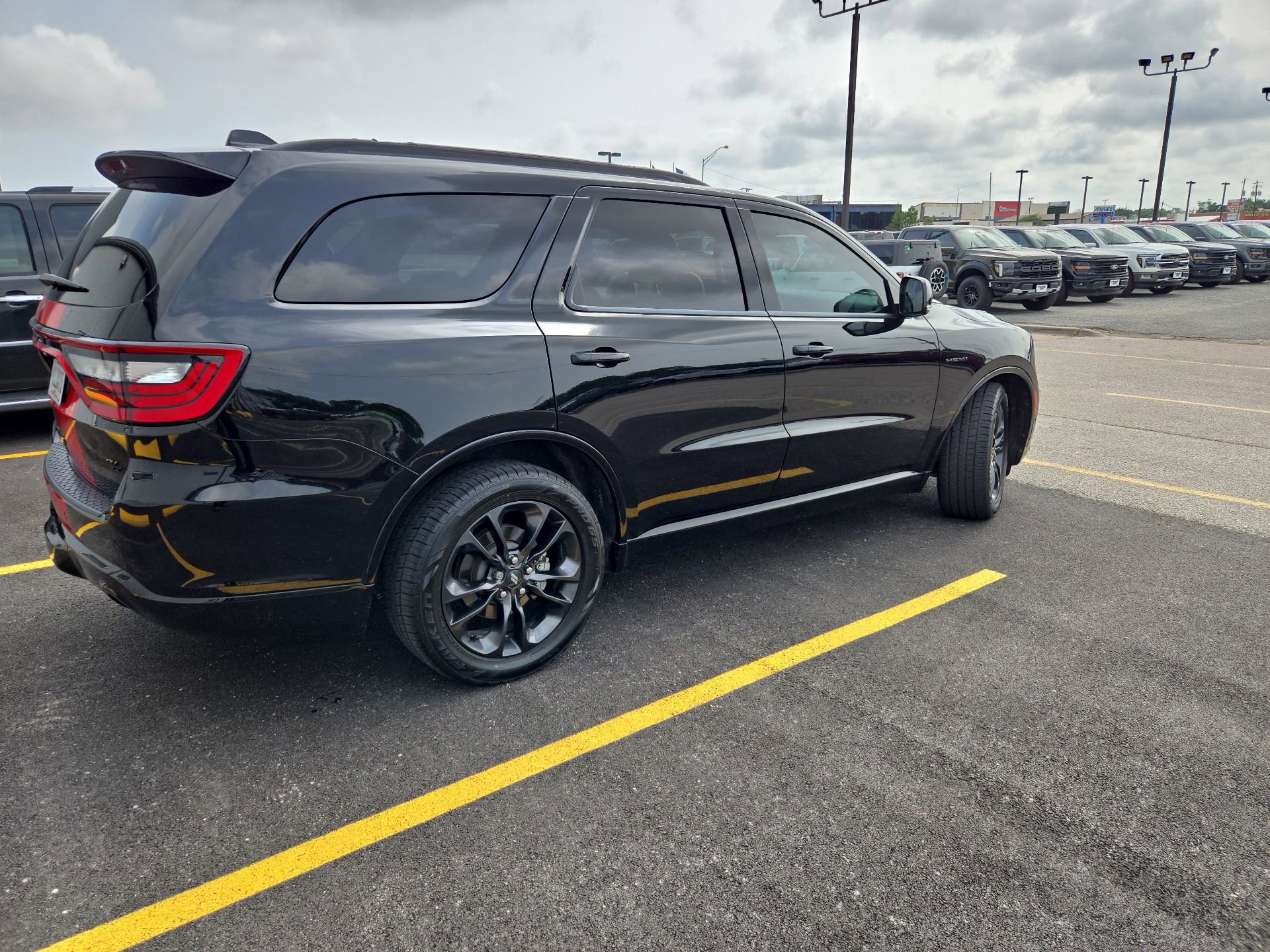 Used 2024 Dodge Durango R/T AWD/4WD image 11