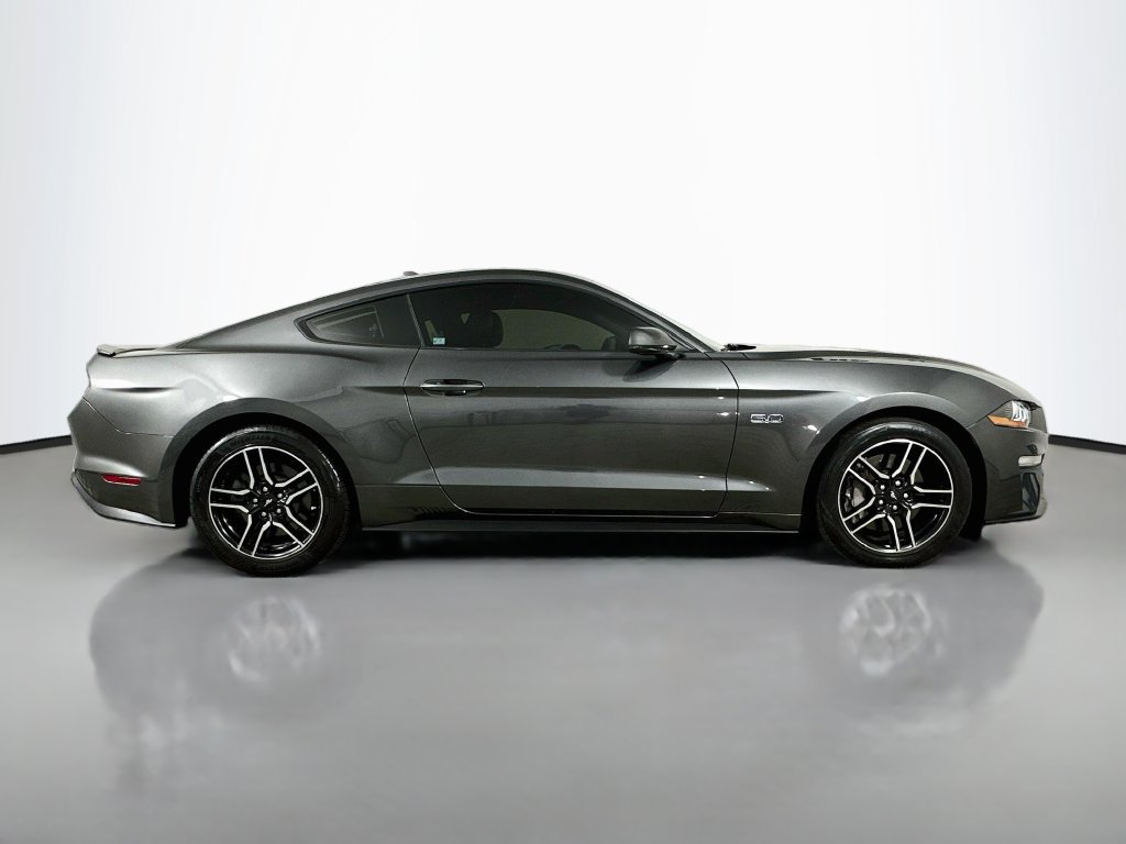 Used 2020 Ford Mustang GT Premium RWD image 9