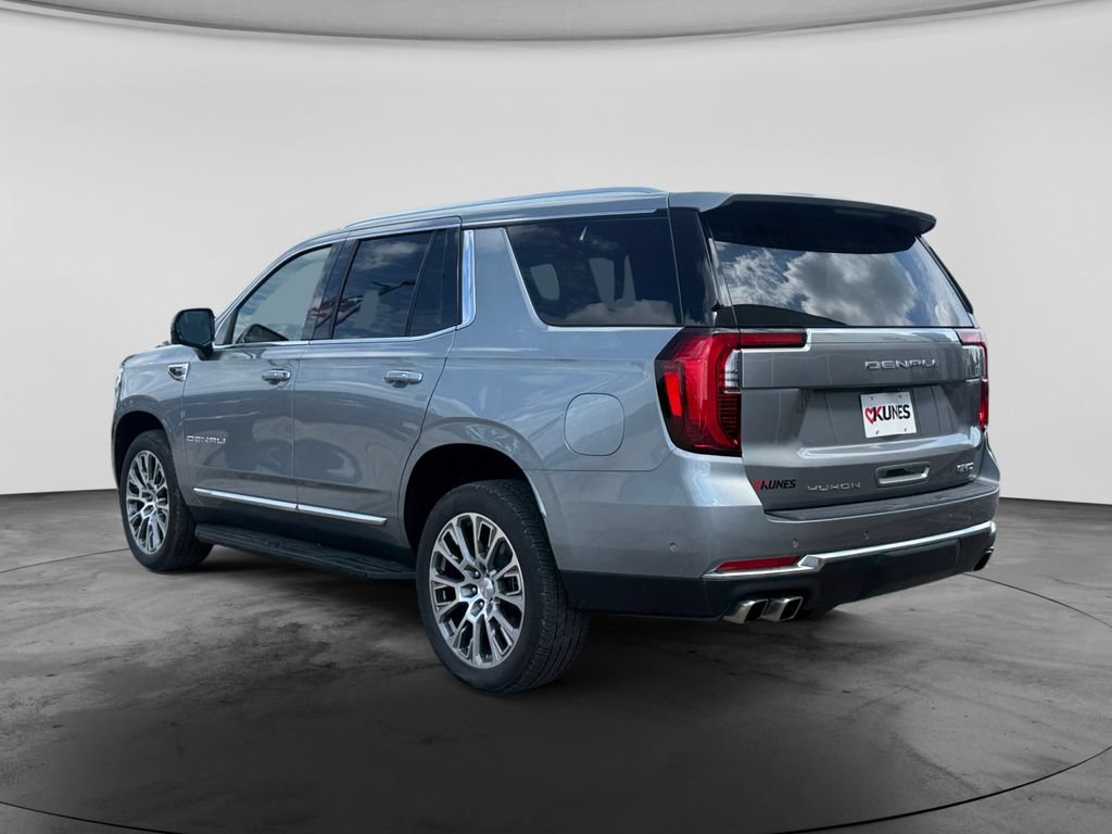 Used 2025 GMC Yukon Denali AWD/4WD image 7