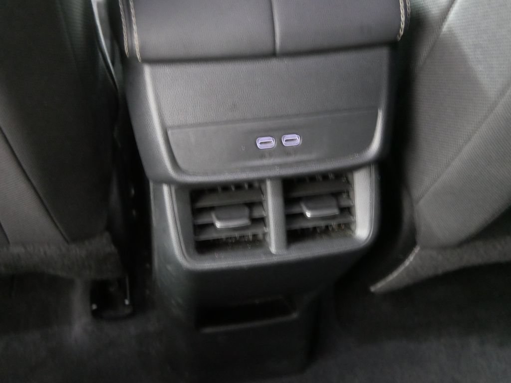 Used 2025 GMC Terrain Elevation AWD/4WD image 17
