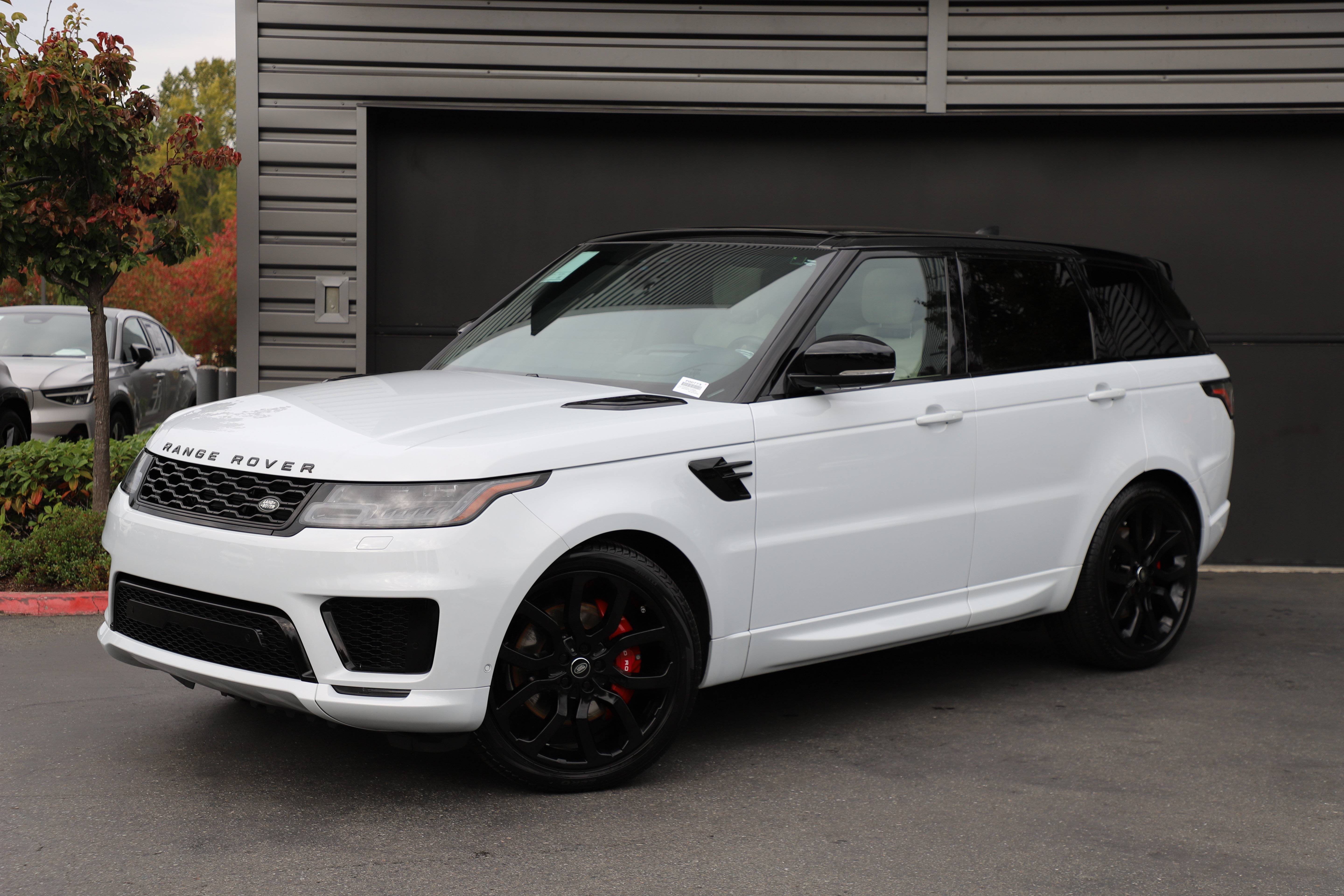 Used 2020 Land Rover Range Rover Sport HSE Dynamic AWD/4WD image 1