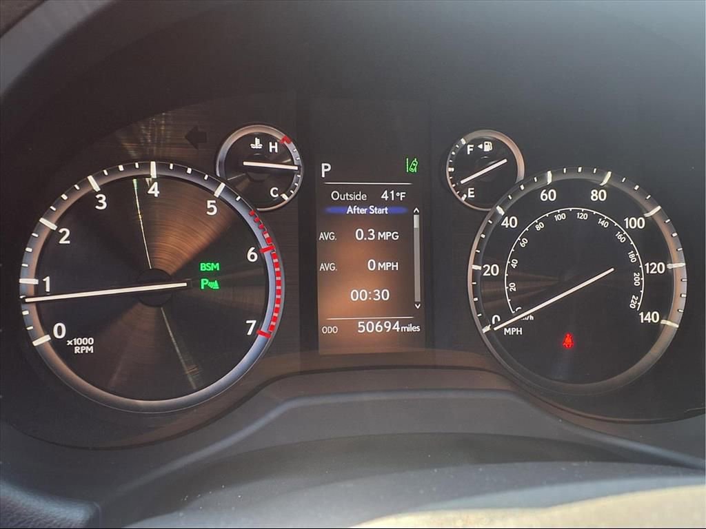 Used 2023 Lexus GX 460 Premium w/ Accessory Package image 19