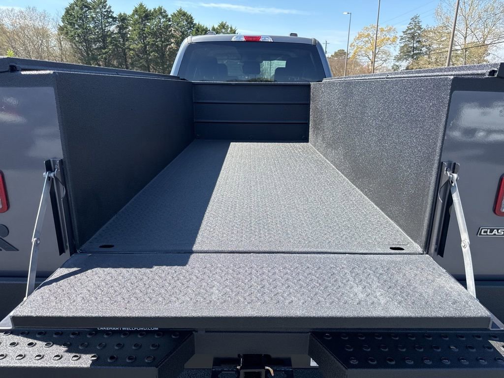 New 2026 Ford F450 Lariat image 31