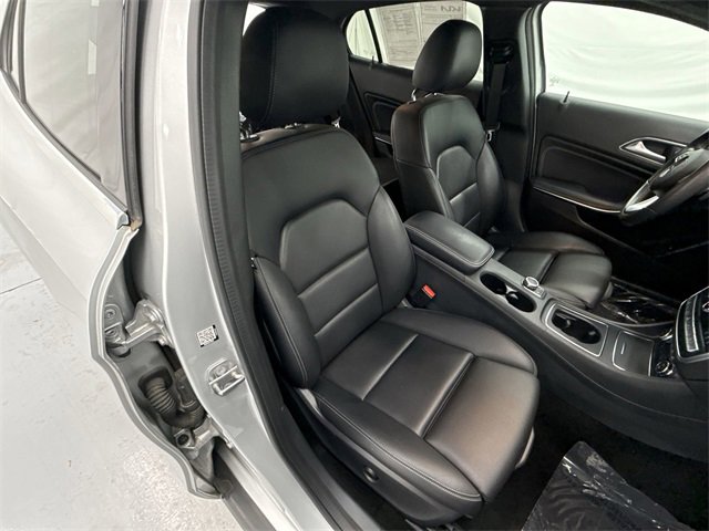 Used 2018 Mercedes-Benz GLA 250 4MATIC image 26