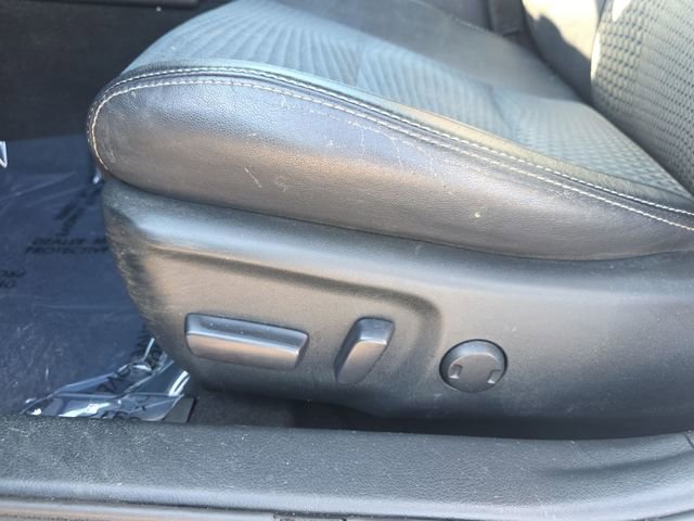 Used 2014 Toyota Camry SE FWD image 28