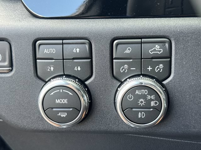 New 2026 GMC Sierra 1500 Elevation w/ Elevation Premium Package AWD/4WD image 31