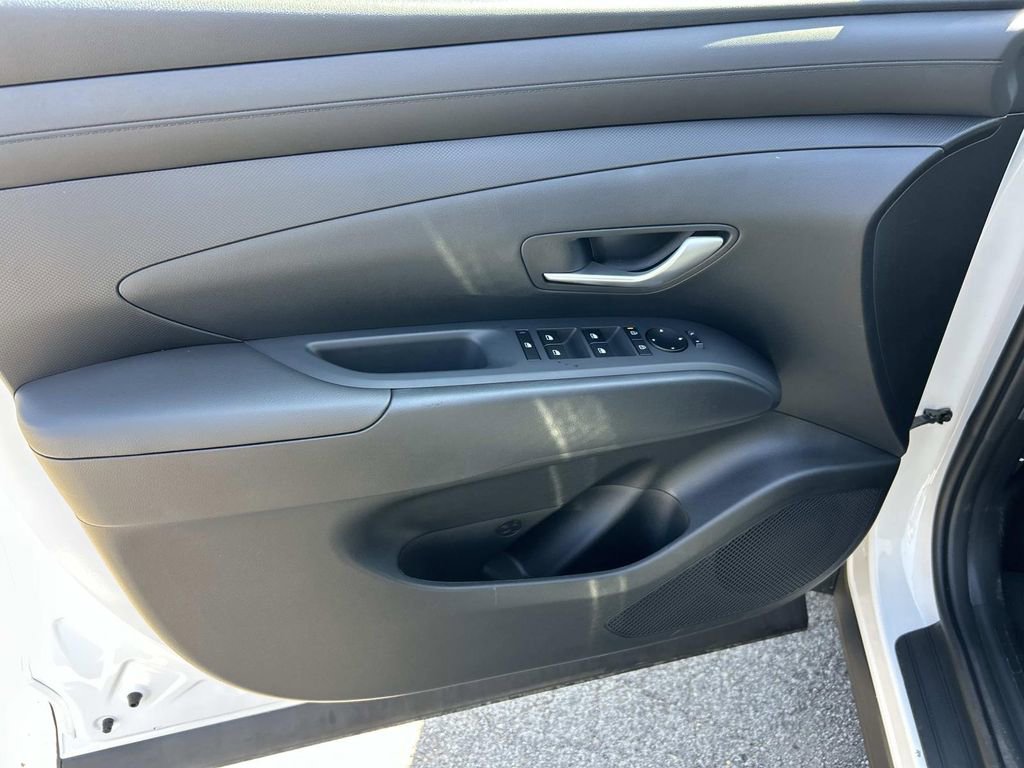 New 2026 Hyundai Tucson SEL image 17