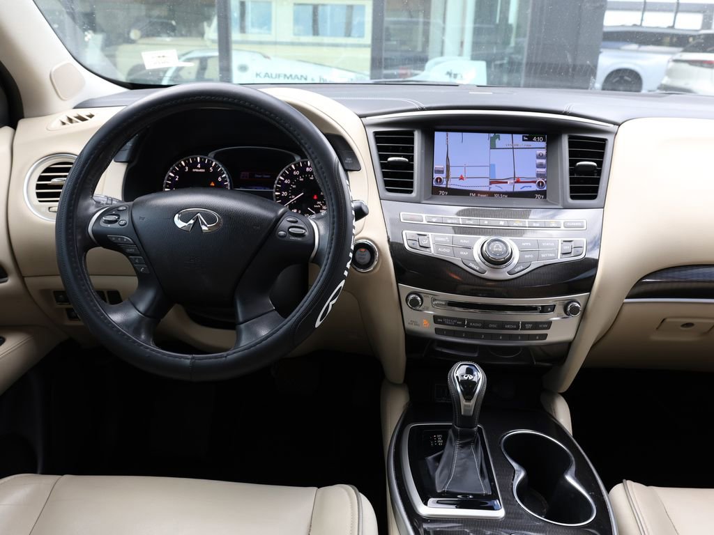 Used 2019 INFINITI QX60 Luxe w/ Essential Package FWD image 24