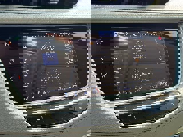 New 2025 Cadillac XT5 Premium Luxury w/ Technology Package FWD image 30