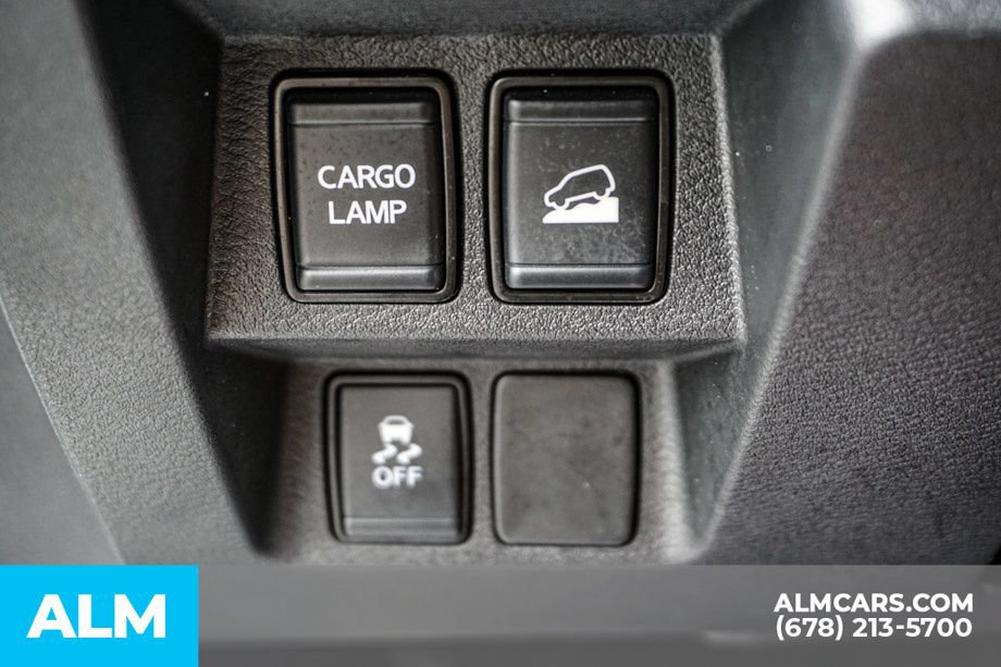 Used 2024 Nissan Frontier SV w/ Tow Package AWD/4WD image 45