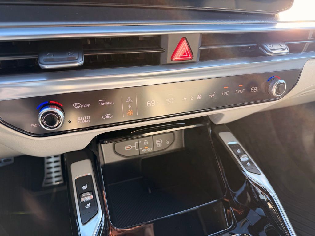 New 2026 Kia Sorento SX Prestige image 21