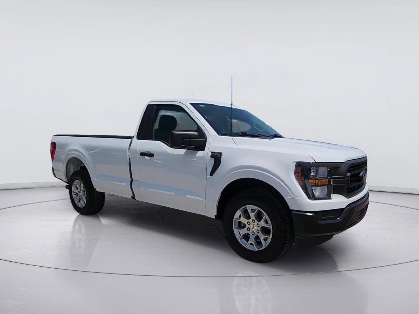 Used 2023 Ford F150 XL w/ Max Trailer Tow Package RWD image 2