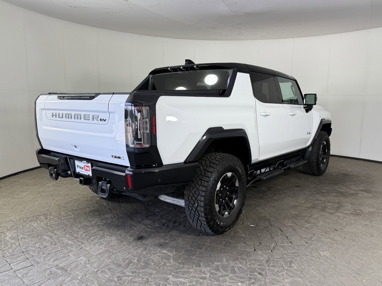 Used 2022 GMC Hummer EV Edition 1 w/ LPO, Illumination Package image 9