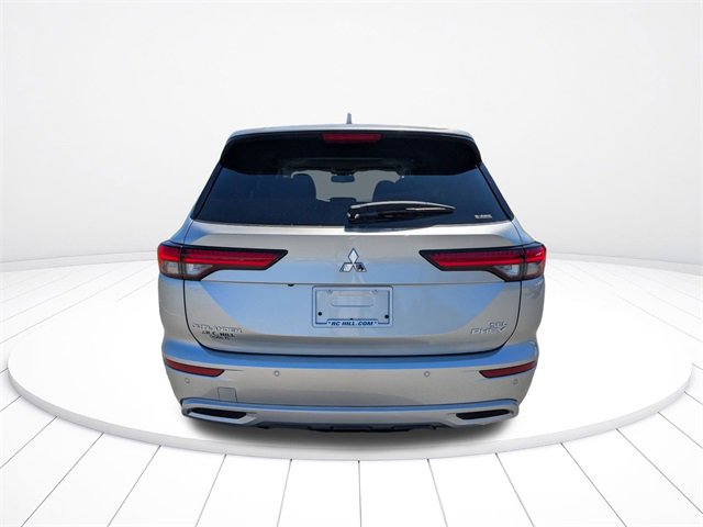 New 2025 Mitsubishi Outlander SEL image 5
