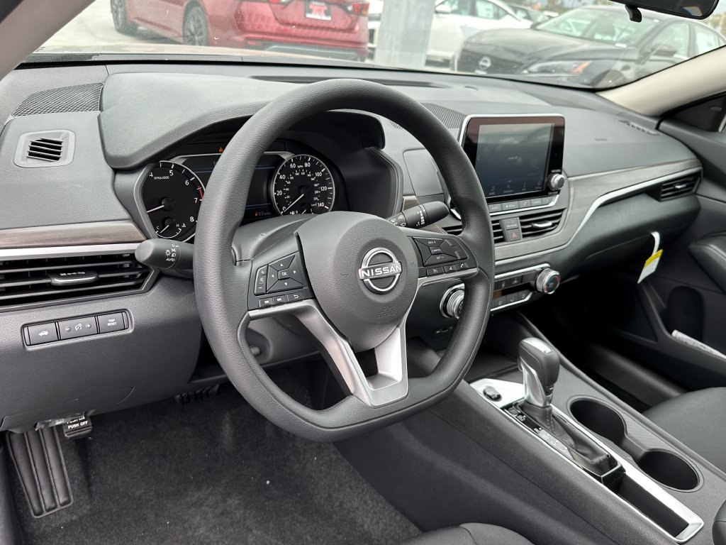 New 2026 Nissan Altima 2.5 SV FWD image 21