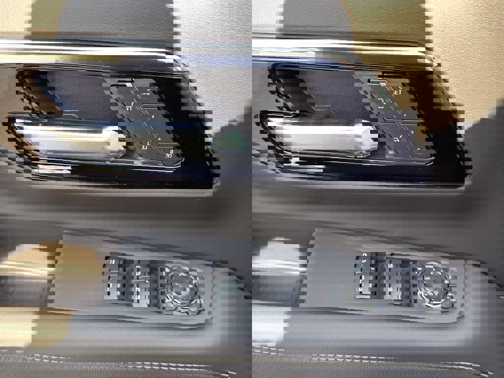 New 2026 Chevrolet Tahoe Premier w/ Sun And Tow Package image 10