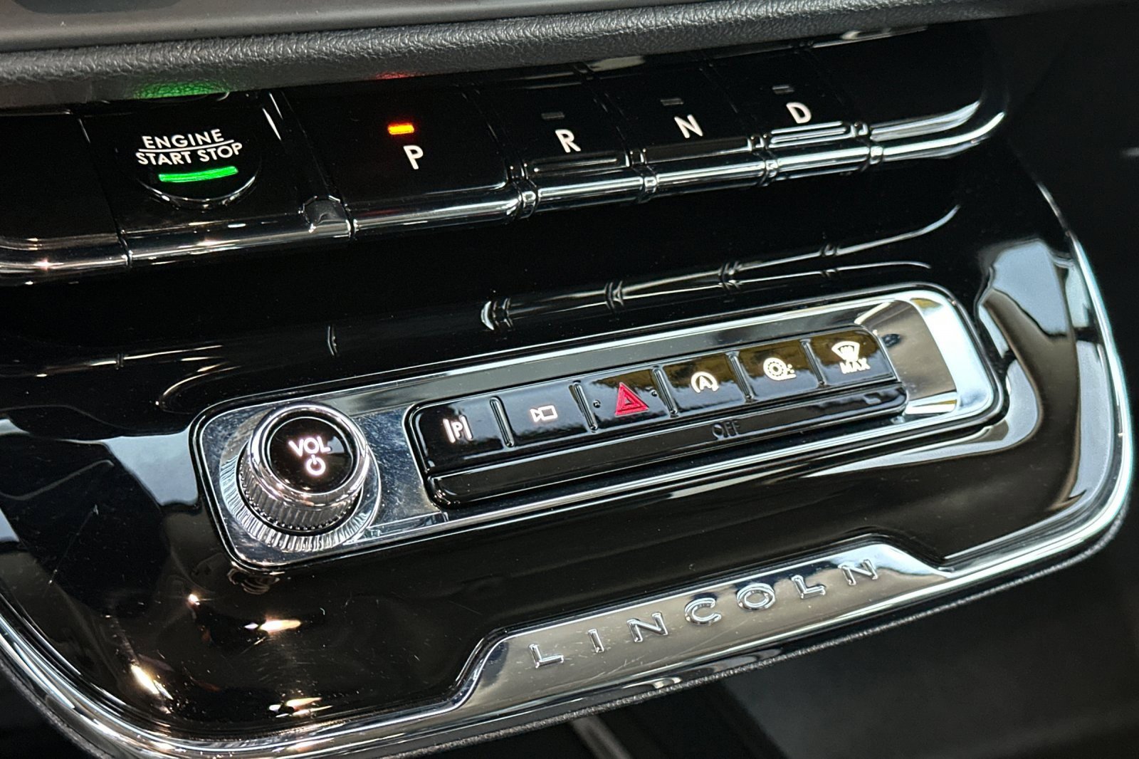 Used 2023 Lincoln Corsair FWD w/ Equipment Group 101A image 20