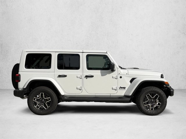 New 2027 Jeep Wrangler Unlimited Sahara AWD/4WD image 10