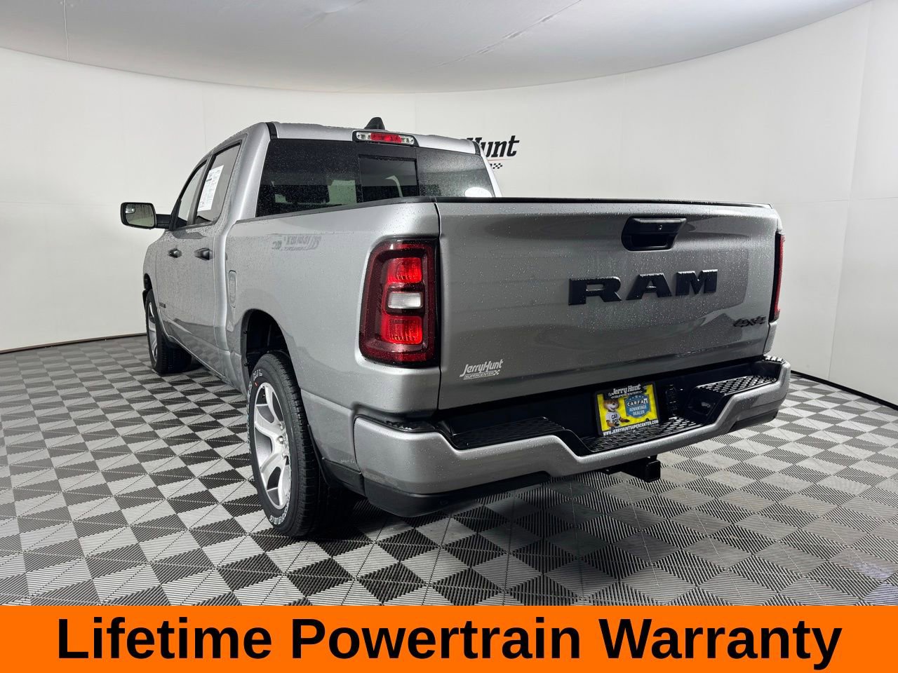 Used 2025 RAM 1500 Tradesman image 9