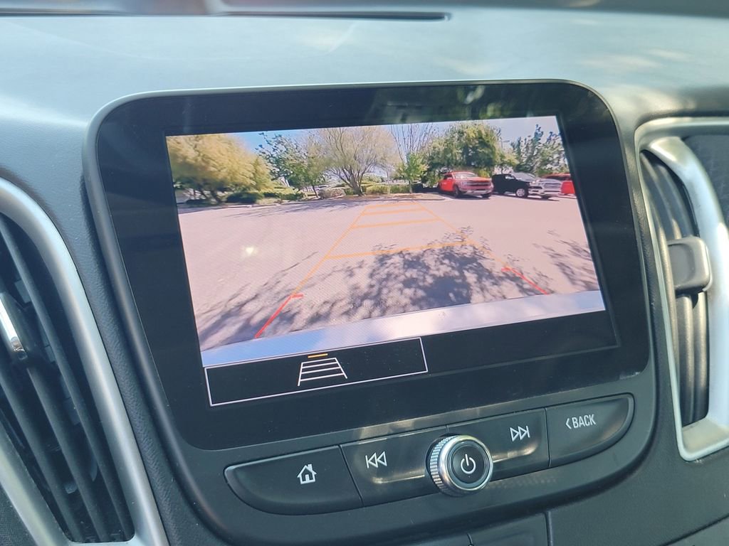 Used 2023 Chevrolet Malibu LS image 26