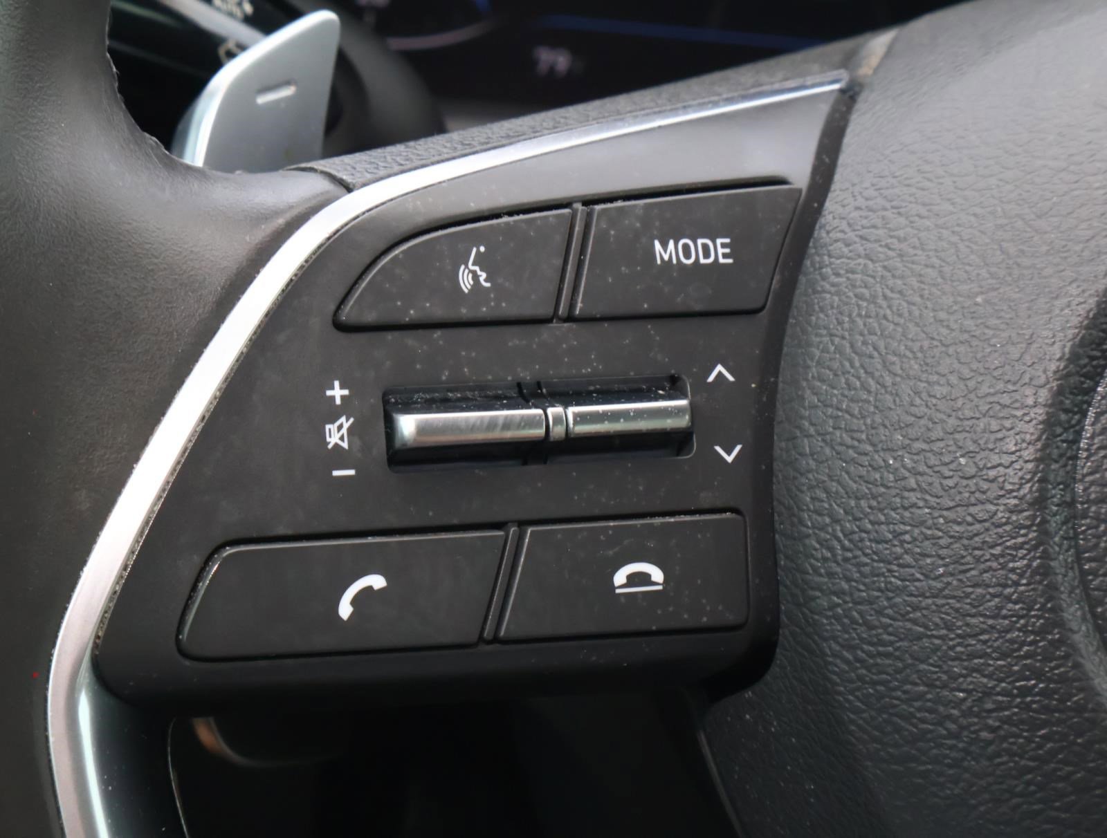 Used 2022 Hyundai Sonata Limited FWD image 25