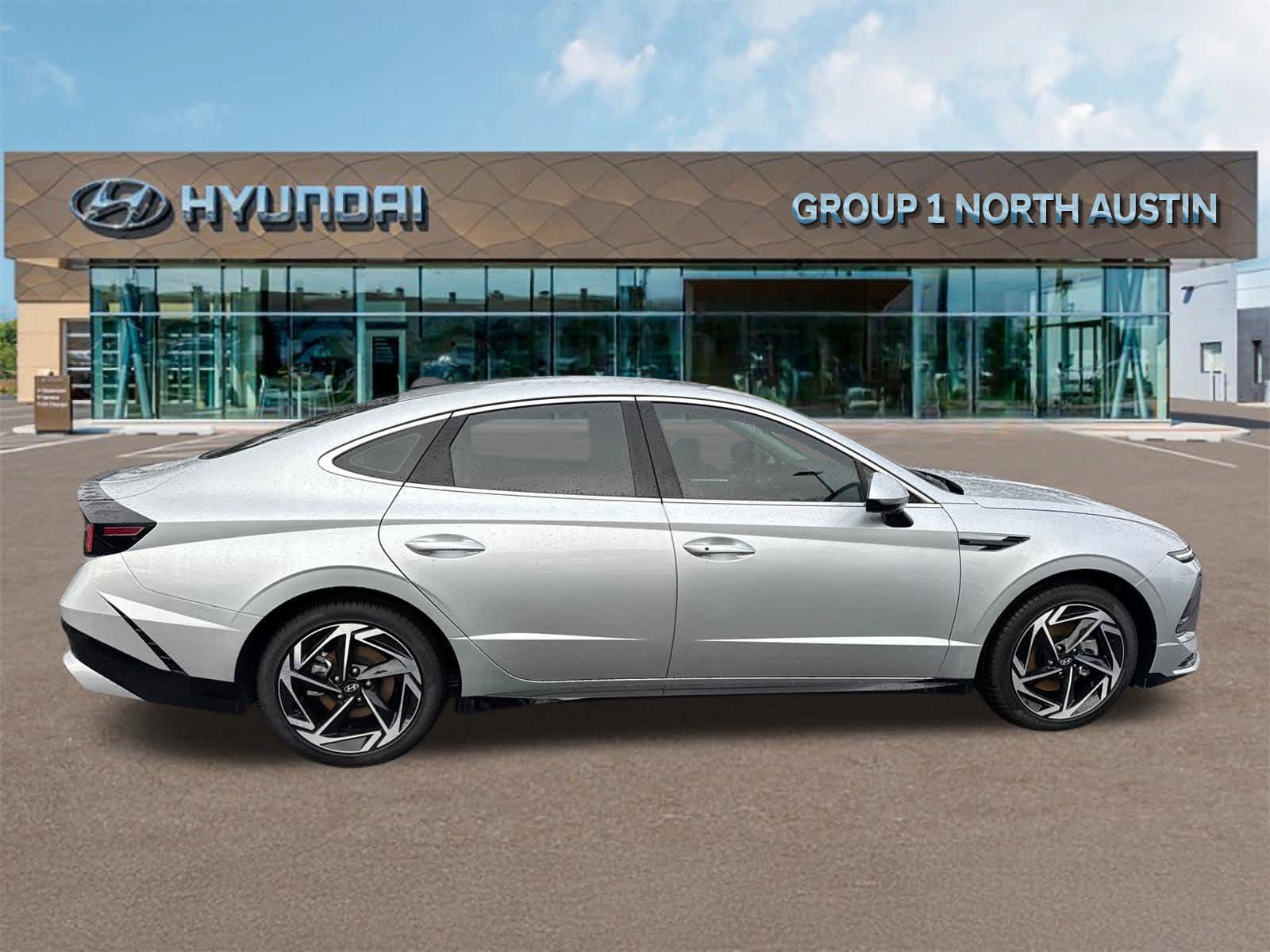 New 2026 Hyundai Sonata SEL FWD image 4
