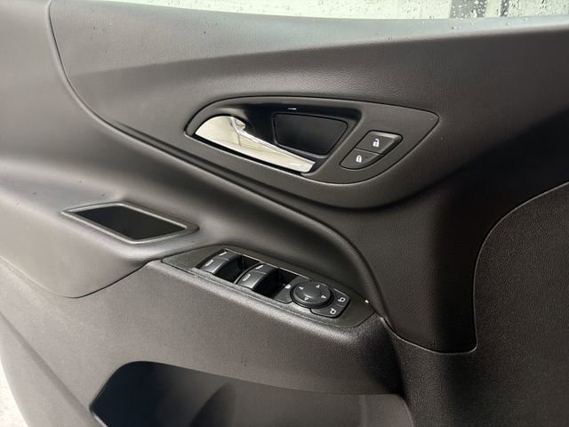 Certified 2024 Chevrolet Equinox LT w/ LPO, Floor Liner Package image 21