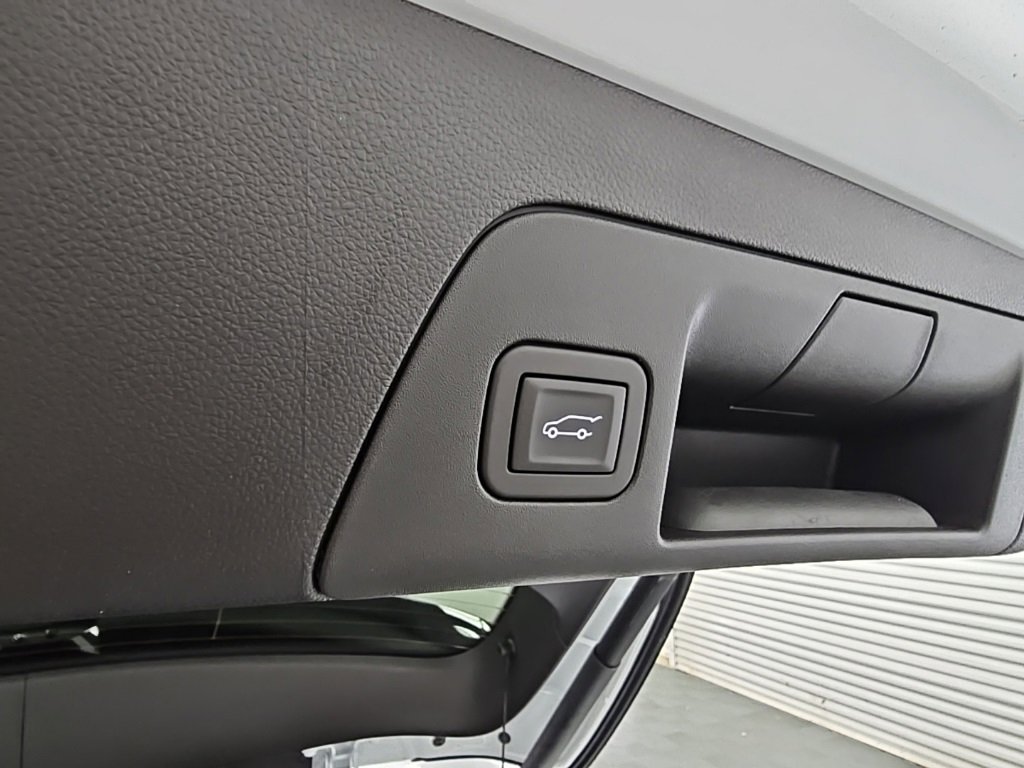 New 2025 Buick Envision Avenir image 39
