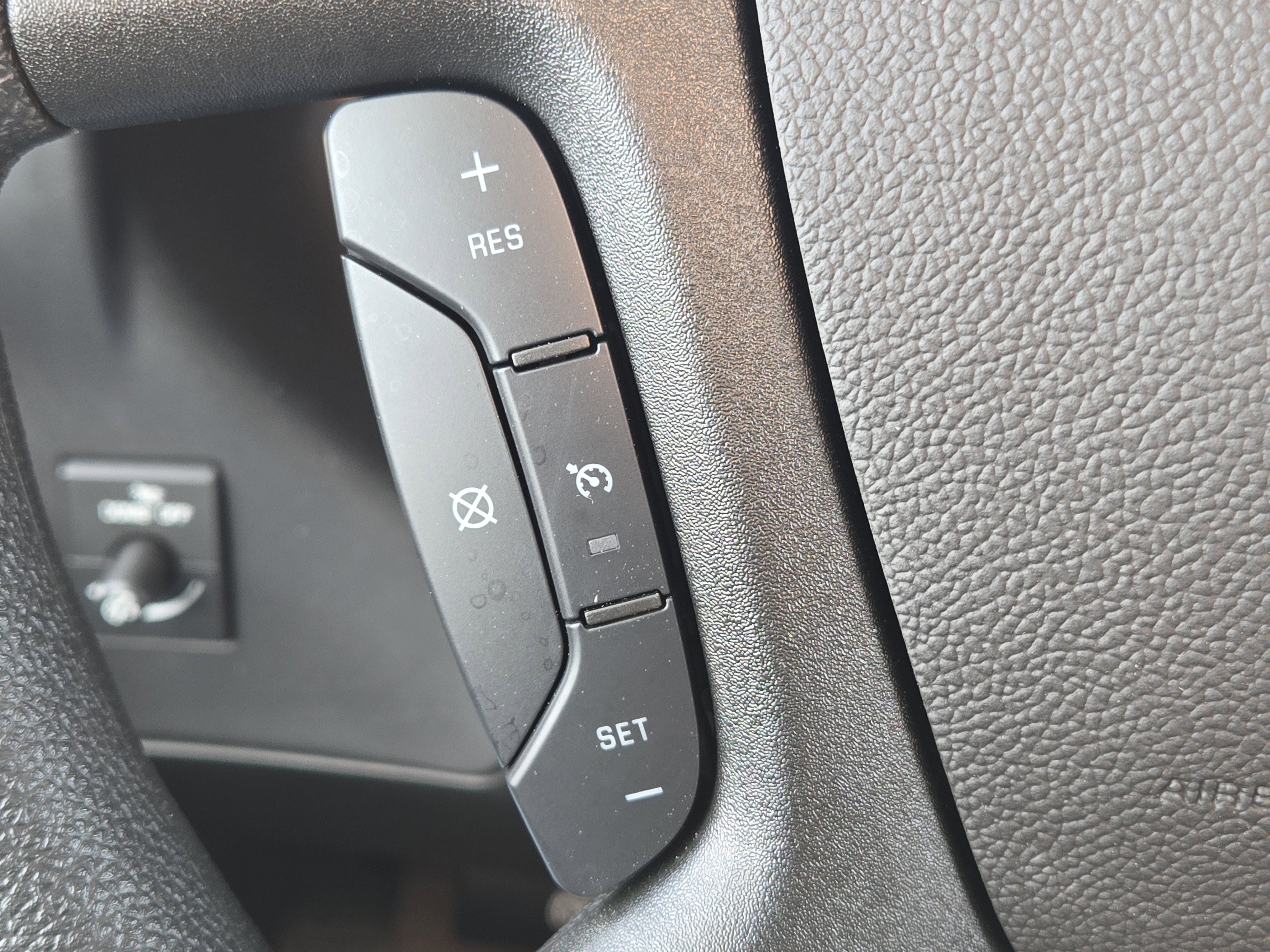 New 2026 Chevrolet Express 4500 w/ Power Convenience Package image 22