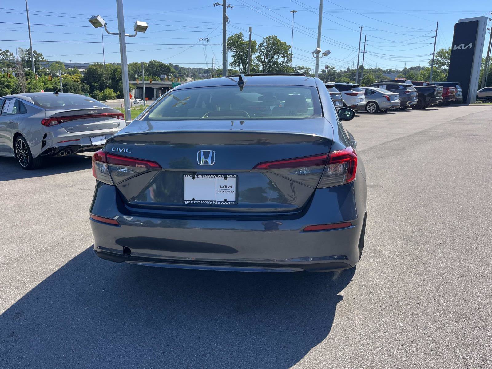 Used 2022 Honda Civic EX image 4