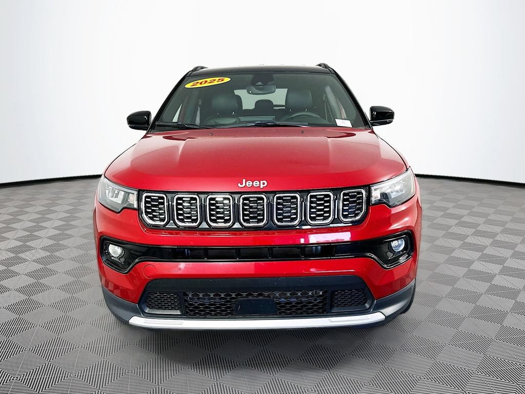 Certified 2025 Jeep Compass Limited AWD/4WD image 4