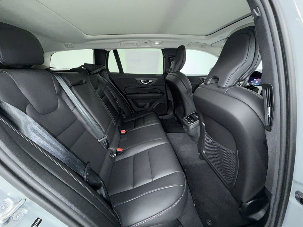 New 2026 Volvo V60 B5 Cross Country Ultra w/ Climate Package image 14