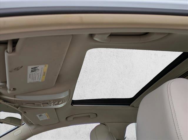 Used 2016 Mercedes-Benz E 350 Sedan image 17