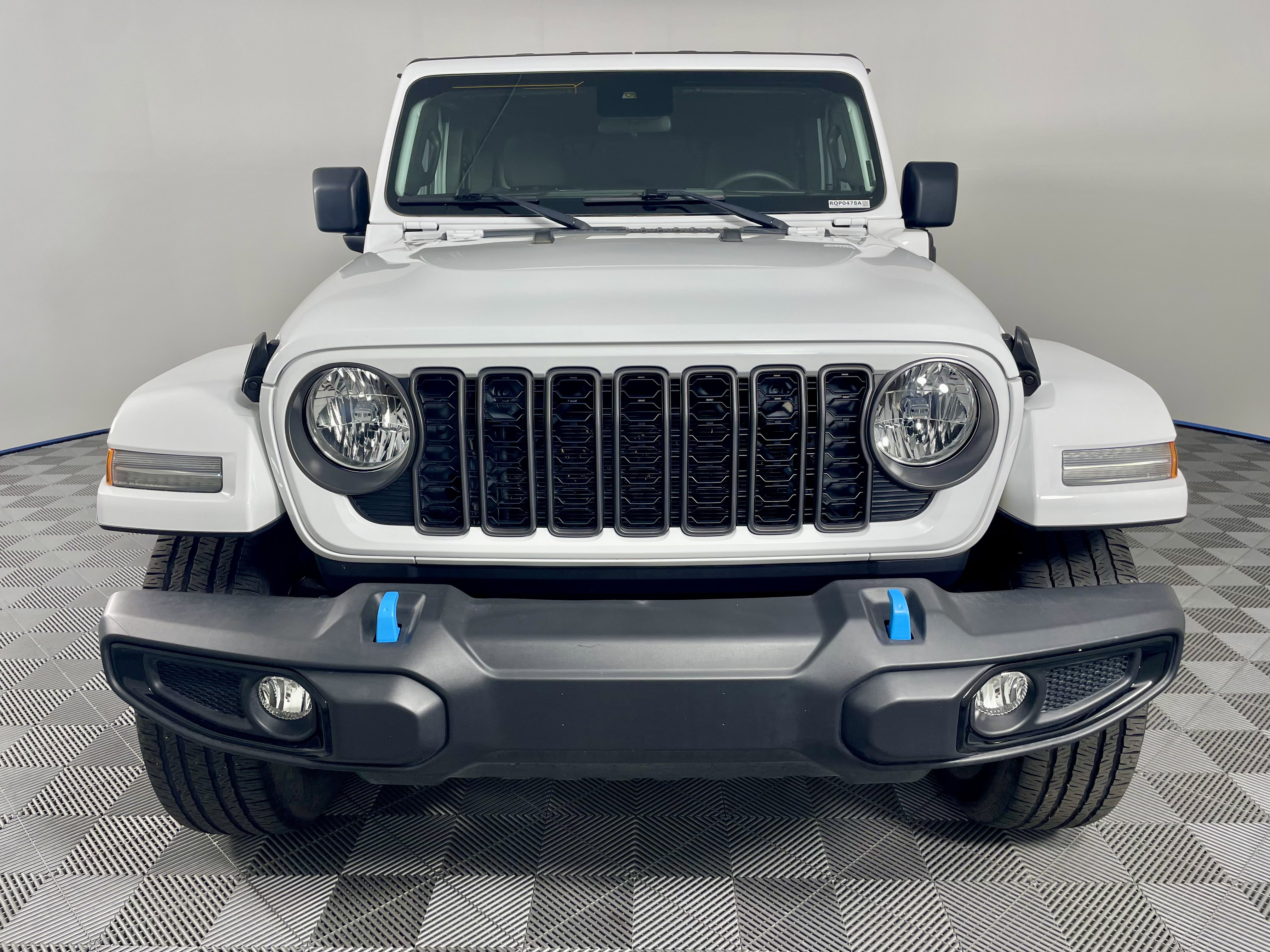 Used 2024 Jeep Wrangler Sport S w/ Convenience Group image 8