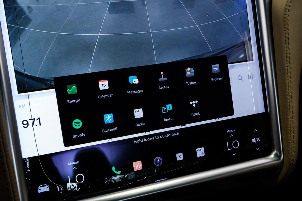 Used 2016 Tesla Model S P90D image 31