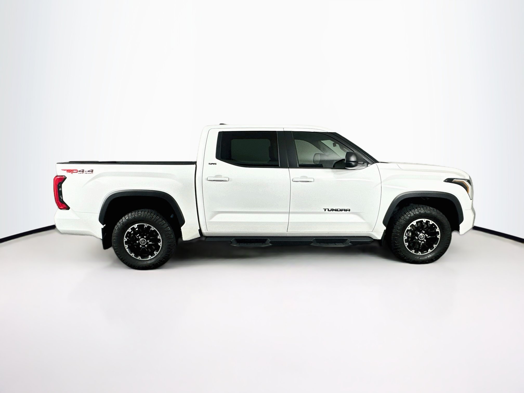 Used 2024 Toyota Tundra SR5 w/ TRD Off-Road Package AWD/4WD image 10