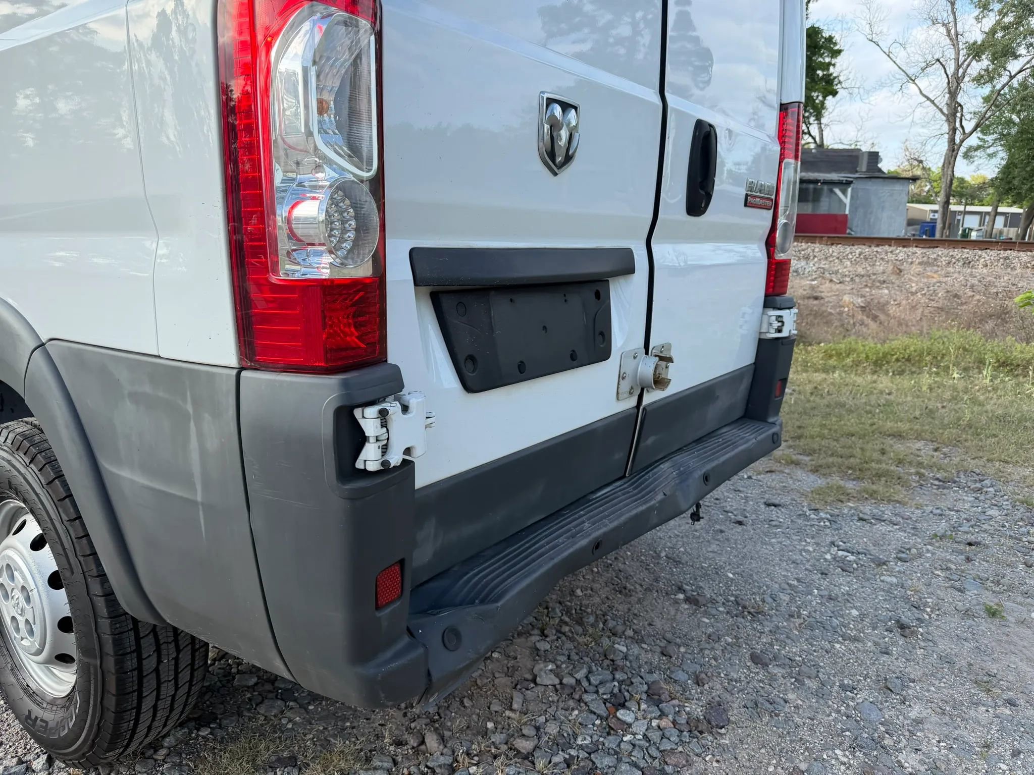 Used 2016 RAM ProMaster 2500 w/ Interior Convenience Group FWD image 8